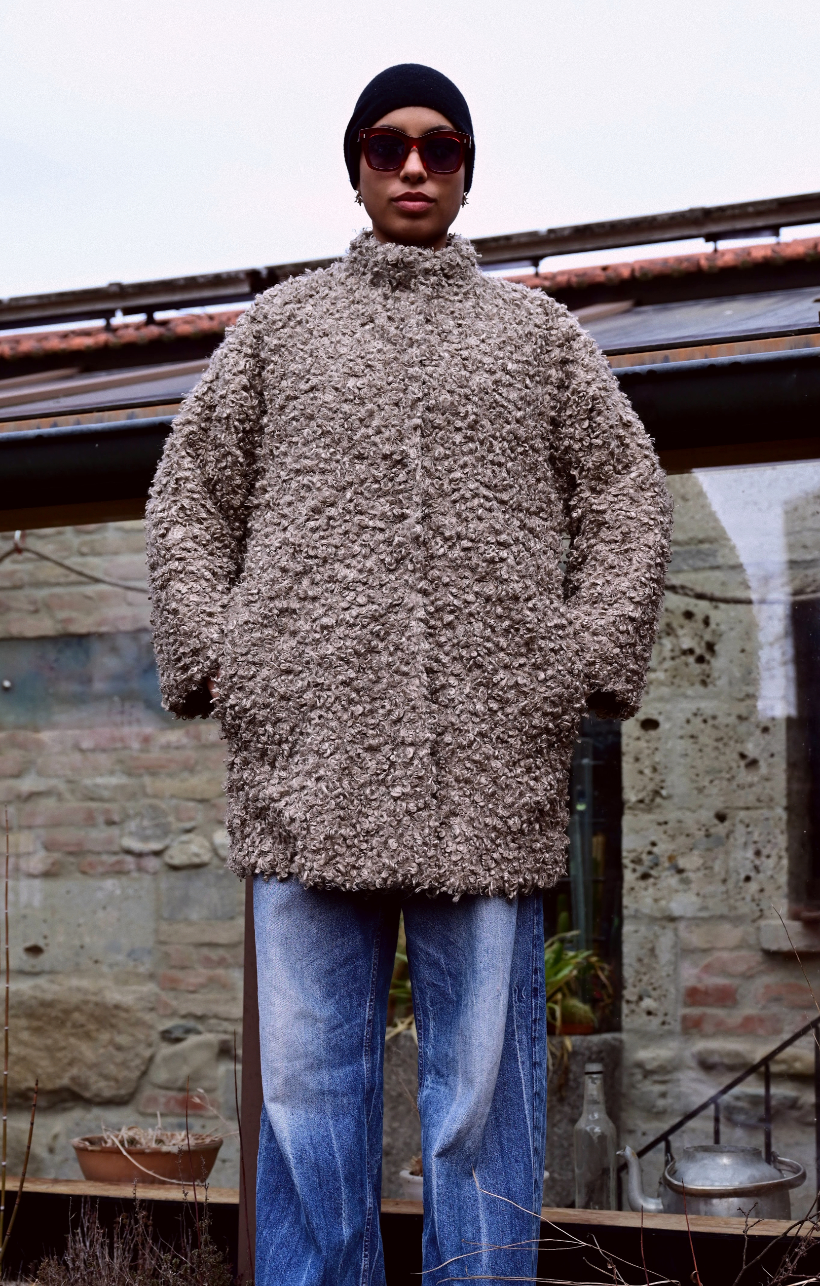 Mantel "Handgefertigter Kunstpelz Karakul" - Bild 4