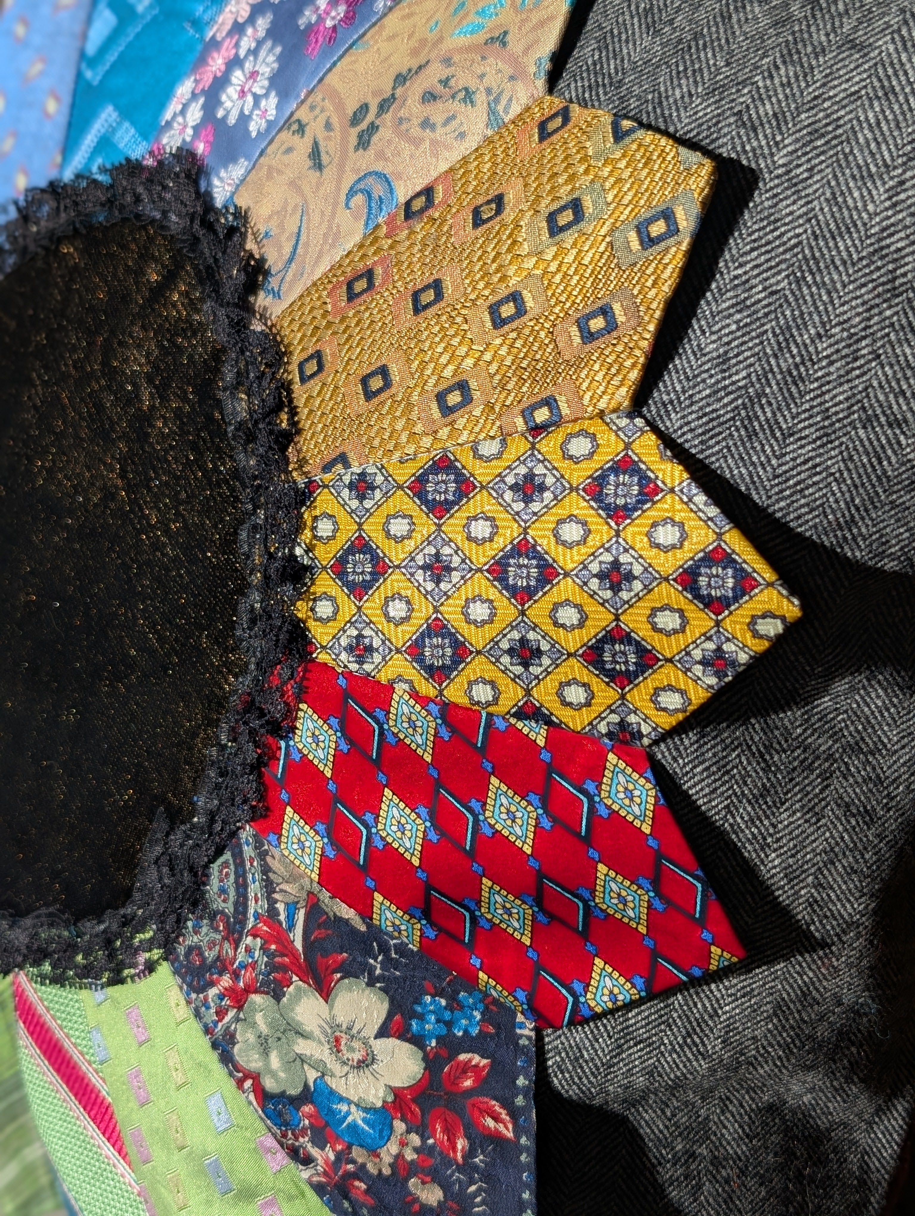 Kissen "Krawatten-Krawatten-Krawatten" N°2 - Bild 3